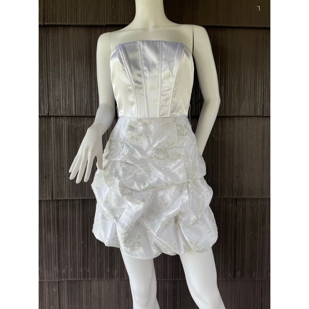 🔥Y2K Jessica McClintock Gunne Sax Strapless Romantic Satin Lace Bubble Dress